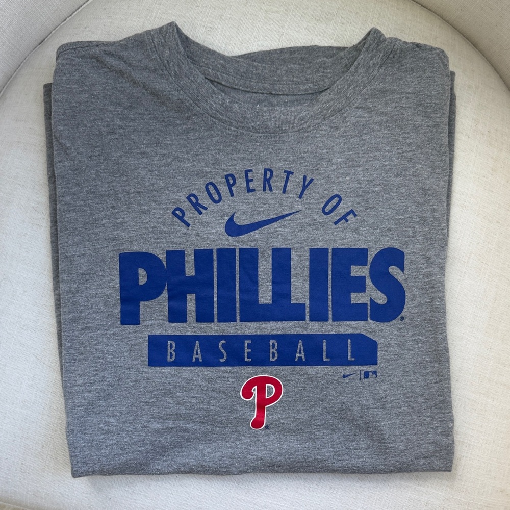 Nike Gray Phillies Baseball Tee